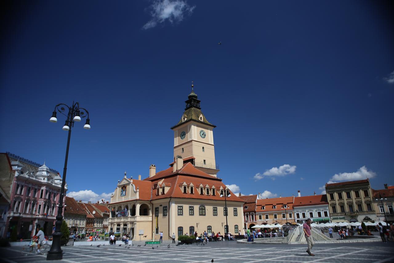 Wood House Republicii Hotel Braşov Eksteriør billede